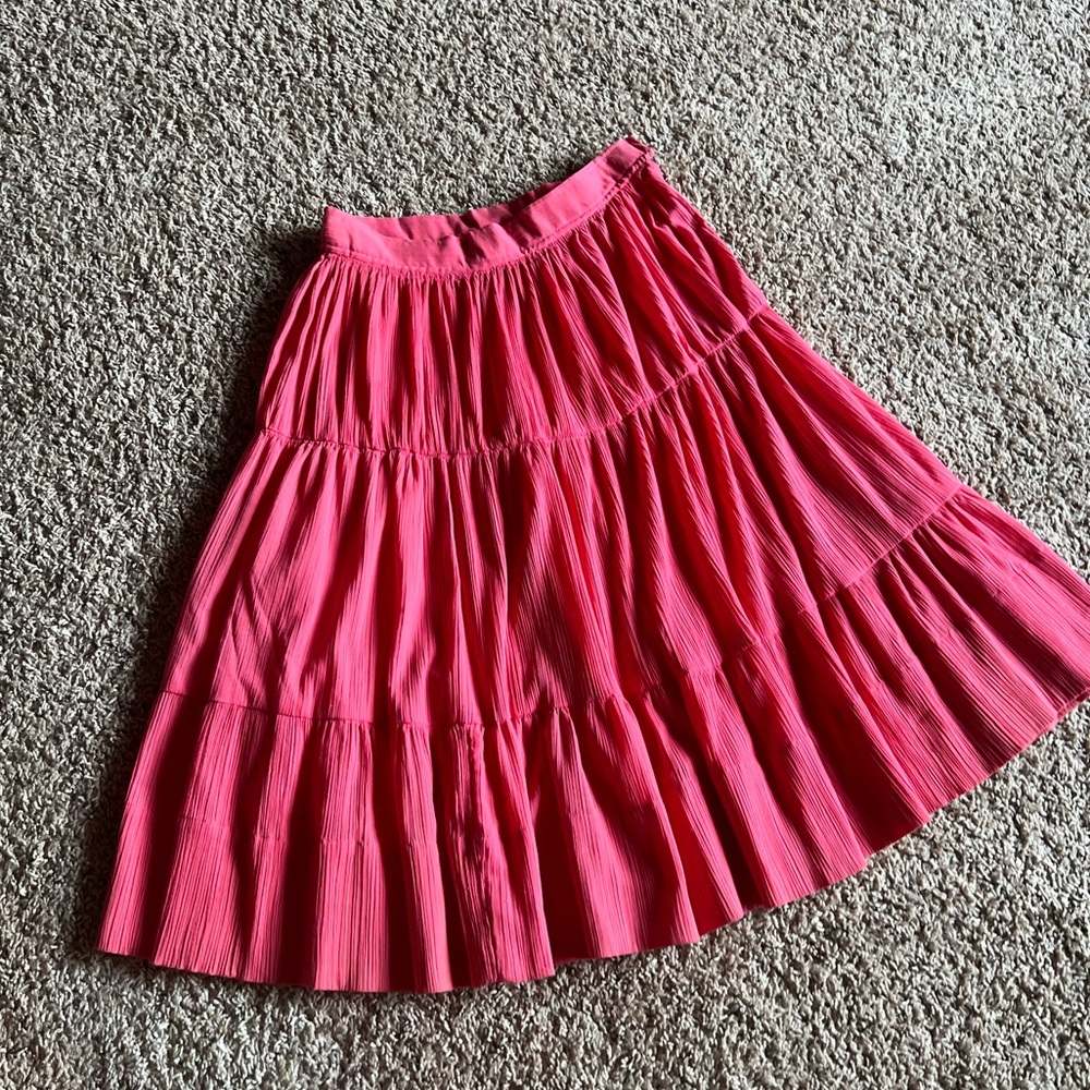 VINTAGE HANDMADE, One-Of-A-Kind Hibiscus Pink Tiered Skirt Set. - Picture 5 of 16